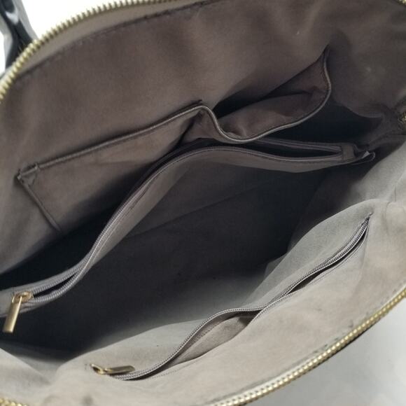 Gray Large Shoulder Handbag Excellent Comfortable Lightweight Easy to Care Purse - Picture 7 of 10